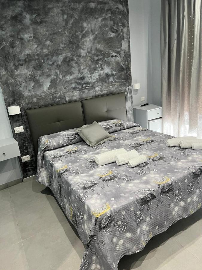 La Nuova Hera Crotone Bagian luar foto