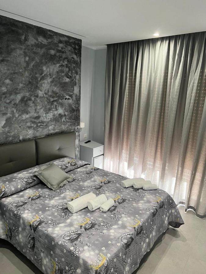 La Nuova Hera Crotone Bagian luar foto